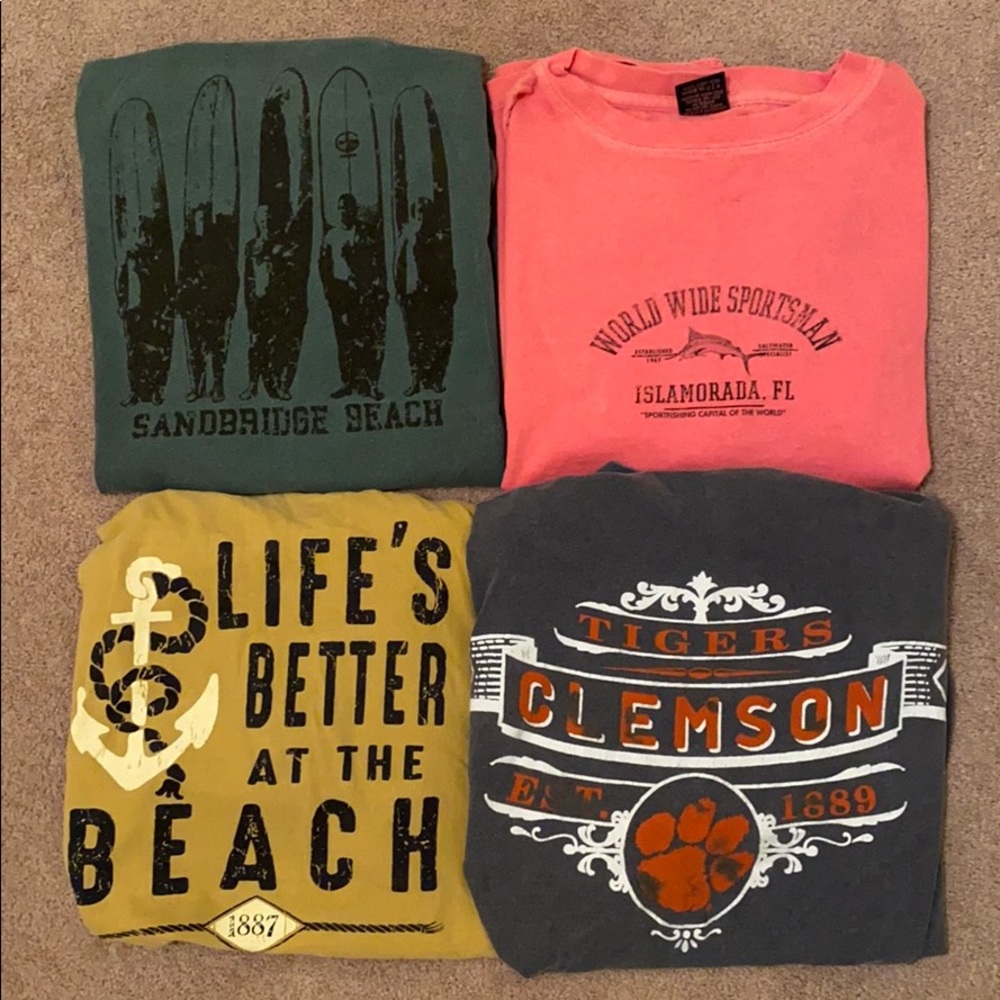 GRAPHIC BEACH TEES